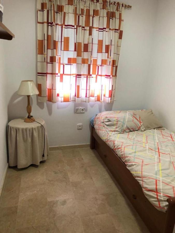 Apartamento En Conil Cerca De Playa Y Centro Conil De La Frontera Esterno foto